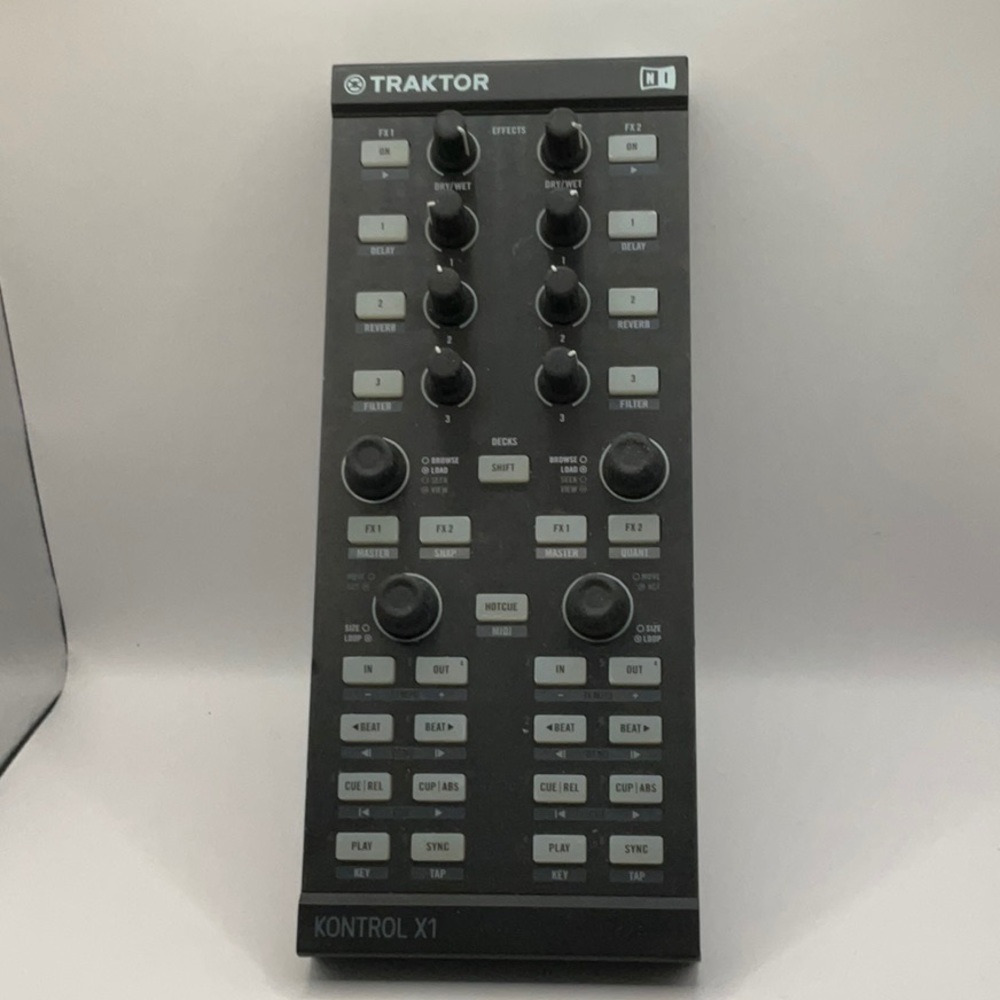 Used Native Instruments TRAKTOR X1 DJ Controller